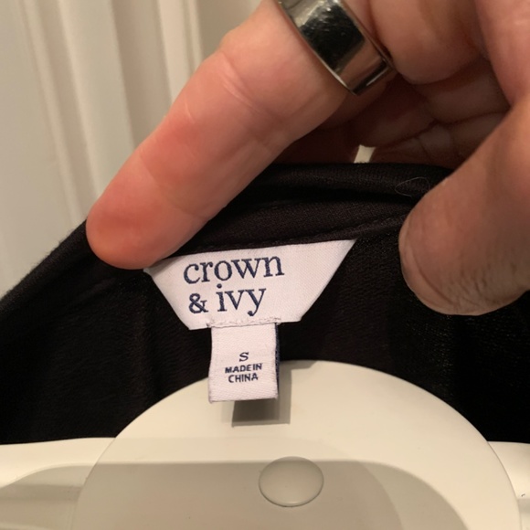 Crown & Ivy long puff sleeve prairie dress. Never worn. Retail‎ 60 - Picture 5 of 6